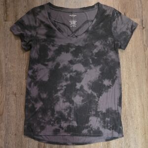 Arizona Jean Company Black and Gray Short Sleeve Tee